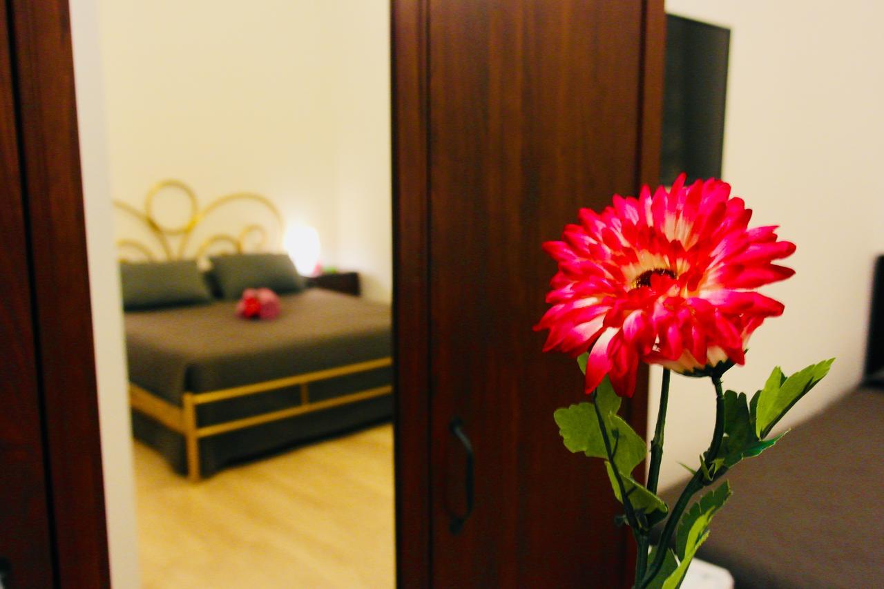 Hotel Rho Gloria 2 Extérieur photo